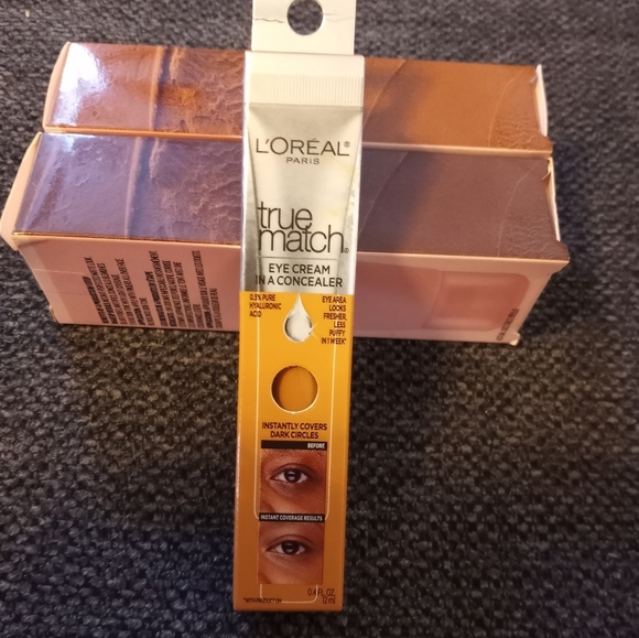 L’Oréal Paris True Match Eye Cream Concealer, 0.5% hyaluronic acid, Dark C7-8 - Picture 3 of 8